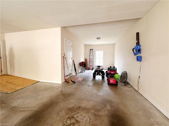 345 Arbor Lane, Eden, NC 27288