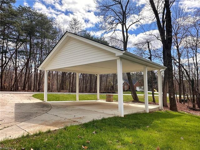 345 Arbor Lane, Eden, NC 27288