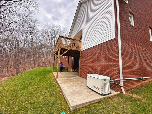 345 Arbor Lane, Eden, NC 27288