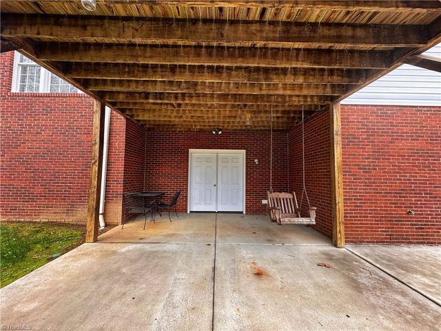 345 Arbor Lane, Eden, NC 27288