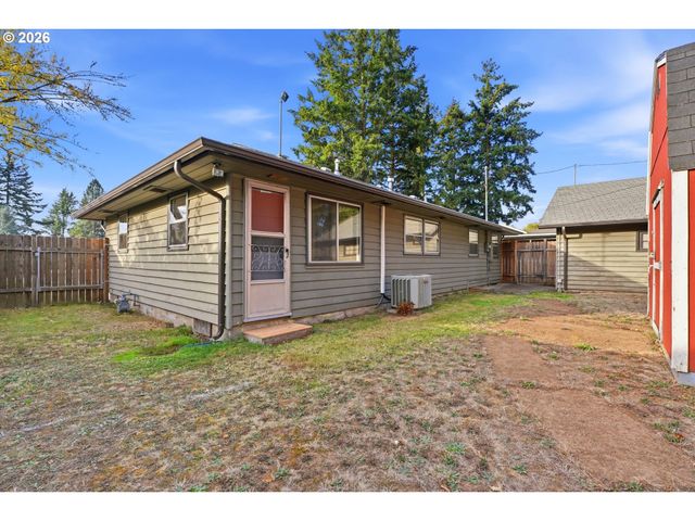 12731 Ne Clackamas St, Portland, OR 97230