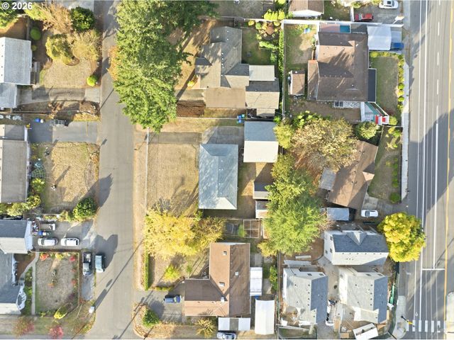 12731 Ne Clackamas St, Portland, OR 97230