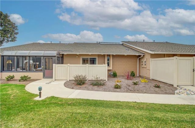 8855 Sutter Circle 515-B, Huntington Beach, CA 92646