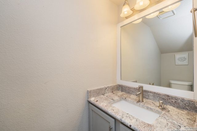306 Dietert Ln #103 & 104, Canyon Lake, TX 78133