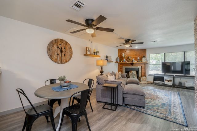 306 Dietert Ln #103 & 104, Canyon Lake, TX 78133