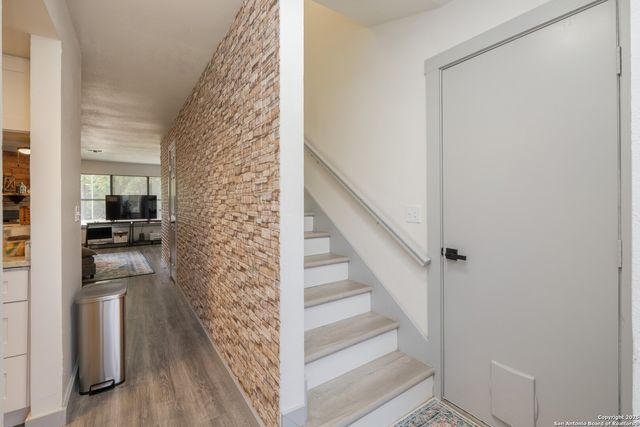 306 Dietert Ln #103 & 104, Canyon Lake, TX 78133