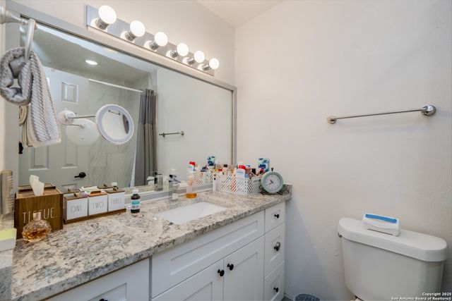 306 Dietert Ln #103 & 104, Canyon Lake, TX 78133