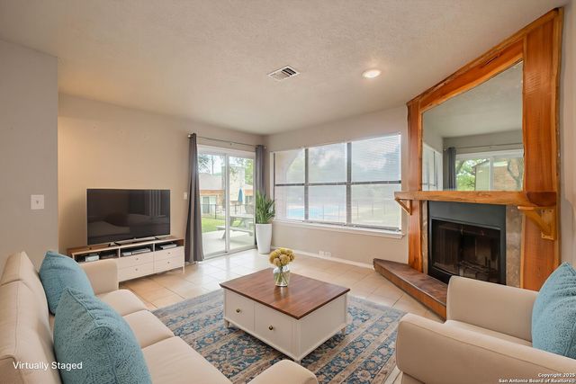 306 Dietert Ln #103 & 104, Canyon Lake, TX 78133