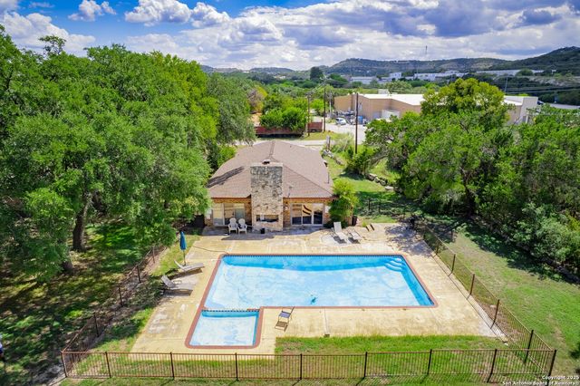 306 Dietert Ln #103 & 104, Canyon Lake, TX 78133