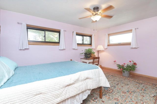 416 Bidwell AVENUE, Waukesha, WI 53188