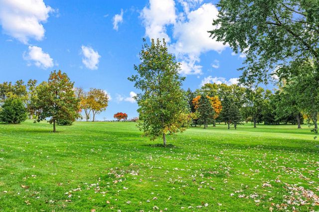 416 Bidwell AVENUE, Waukesha, WI 53188