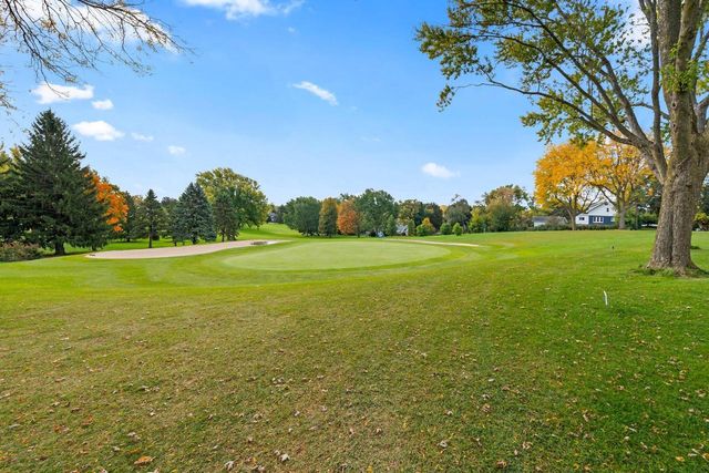 416 Bidwell AVENUE, Waukesha, WI 53188