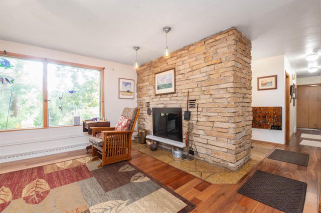 416 Bidwell AVENUE, Waukesha, WI 53188