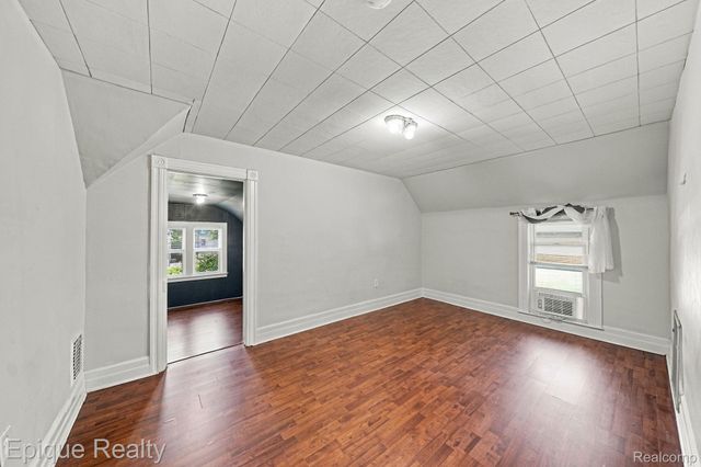 15 3rd Street, Mt. Clemens, MI 48043