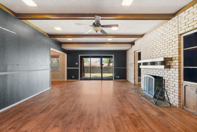 830 39th Street SE, Paris, TX 75462