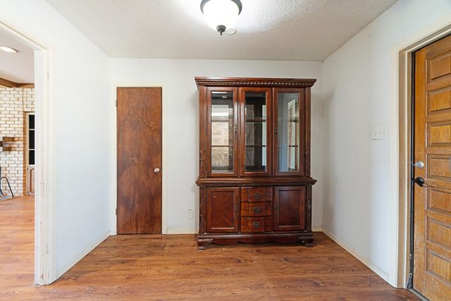 830 39th Street SE, Paris, TX 75462