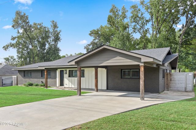 116 Charles Read Avenue, Lafayette, LA 70503
