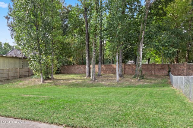 116 Charles Read Avenue, Lafayette, LA 70503