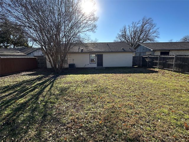 3922 University Drive, Garland, TX 75043