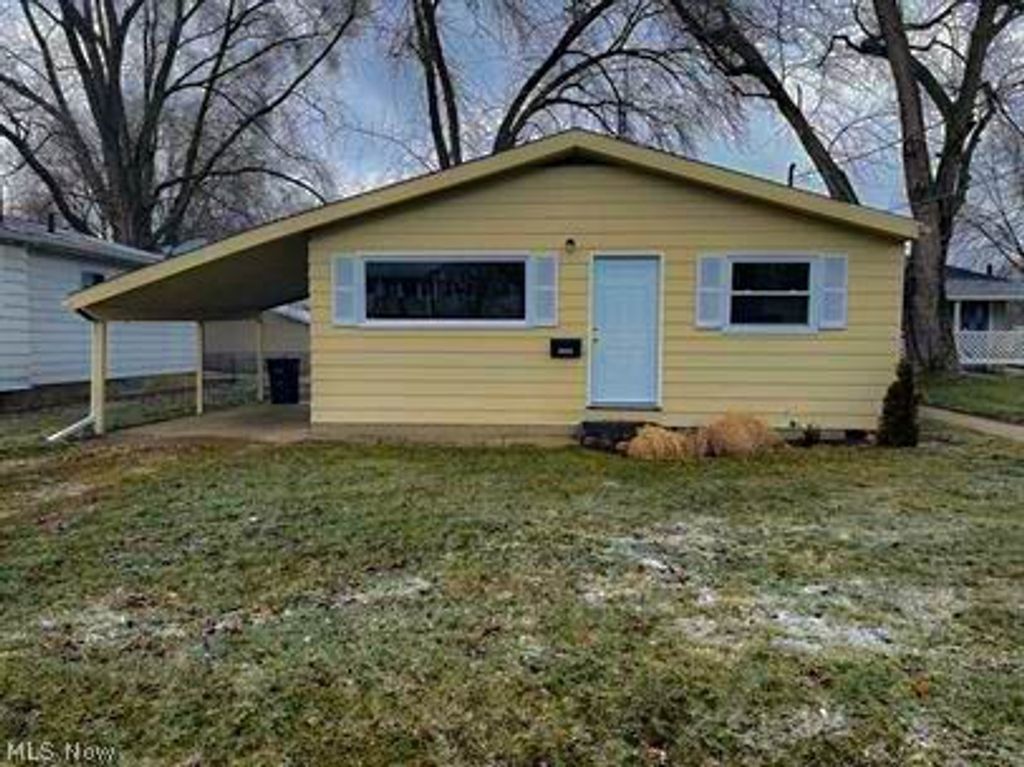 1623 Eastwood Avenue, Akron, OH 44305