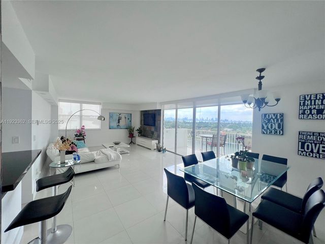 5838 Collins Ave 8B, Miami Beach, FL 33140