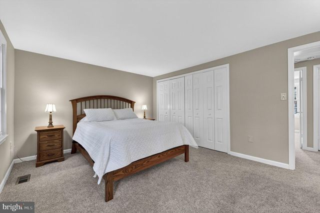 1119 BRADFIELD DR SW, Leesburg, VA 20175