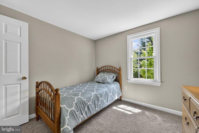 1119 BRADFIELD DR SW, Leesburg, VA 20175