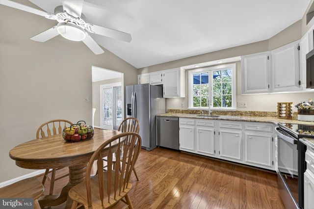 1119 BRADFIELD DR SW, Leesburg, VA 20175