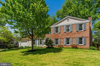 1119 BRADFIELD DR SW, Leesburg, VA 20175