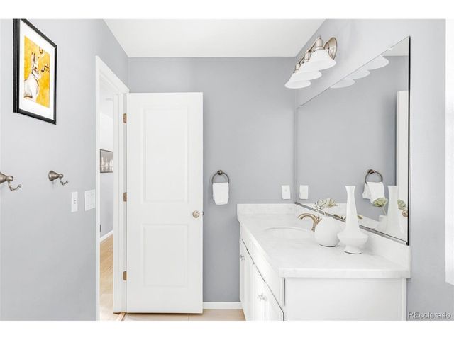 5925 Alton St, Denver, CO 80238