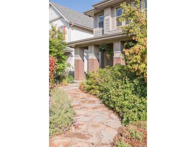 5925 Alton St, Denver, CO 80238