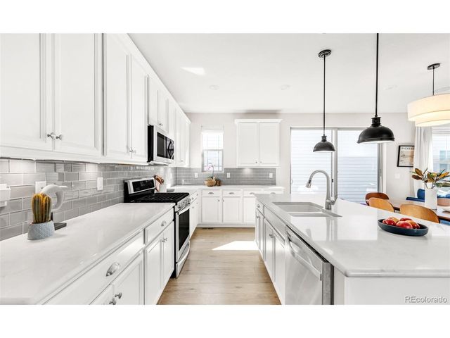 5925 Alton St, Denver, CO 80238