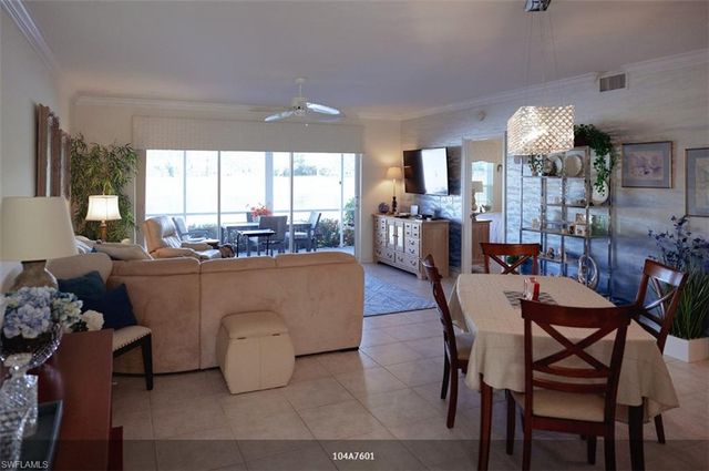 6270 Bellerive AVE 303, Naples, FL 34119