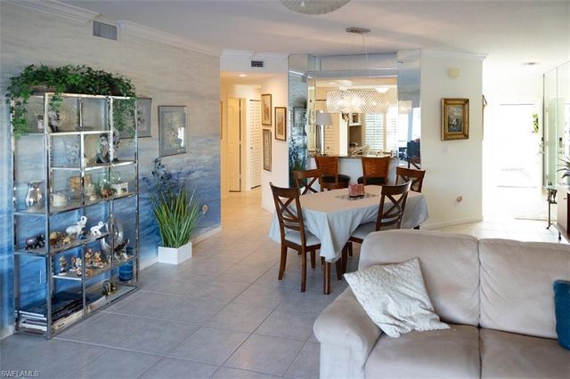 6270 Bellerive AVE 303, Naples, FL 34119