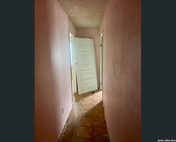 214 N Palmetto, San Antonio, TX 78202