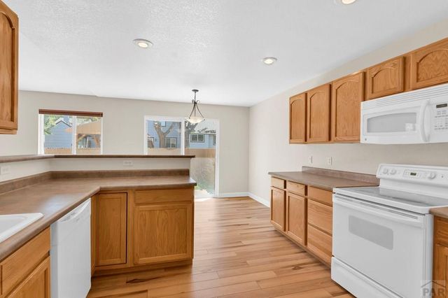 4315 Outlook Blvd Apt S, Pueblo, CO 81008