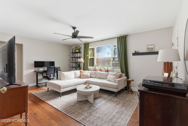 132 South Street 4B, Red Bank, NJ 07701