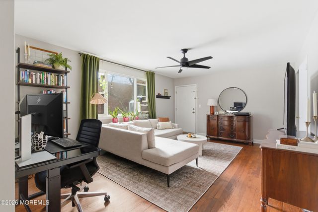 132 South Street 4B, Red Bank, NJ 07701