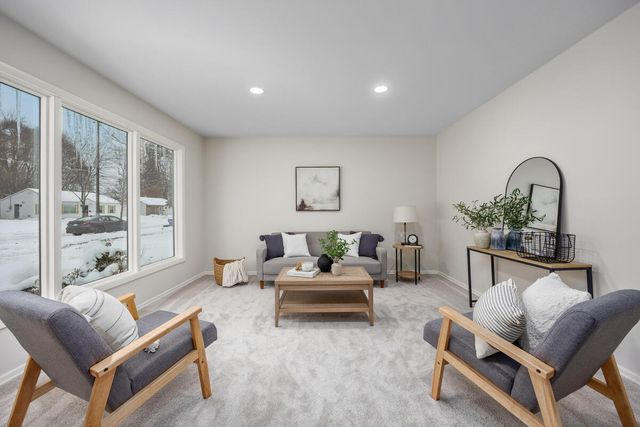 1644 Matilda Street NE, Grand Rapids, MI 49503