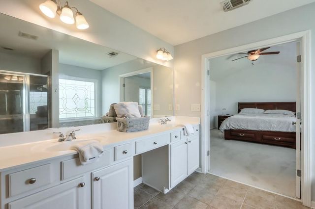 525 Papillion Trace, Woodstock, GA 30188