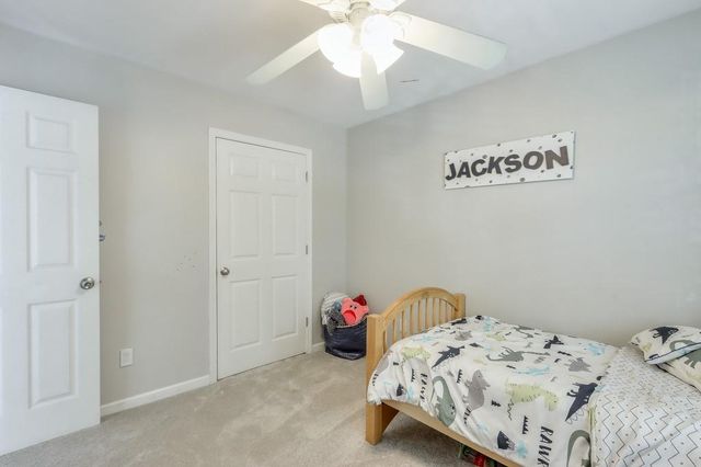 525 Papillion Trace, Woodstock, GA 30188