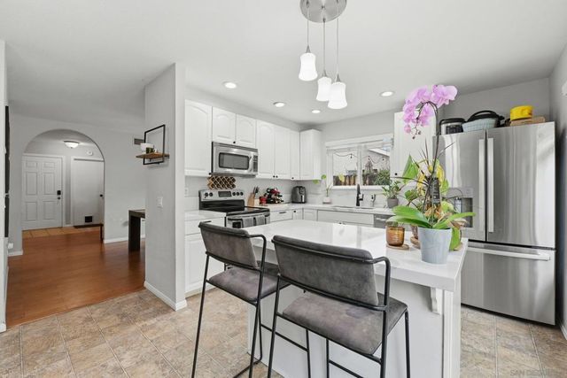 14015 Olive Meadows Pl, Poway, CA 92064