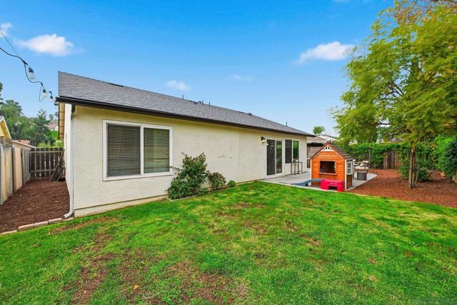 14015 Olive Meadows Pl, Poway, CA 92064