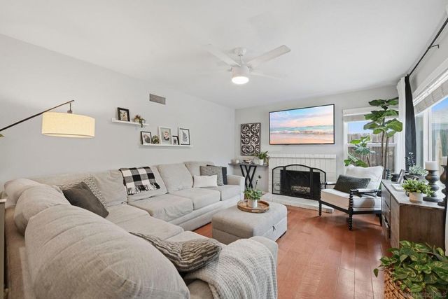 14015 Olive Meadows Pl, Poway, CA 92064