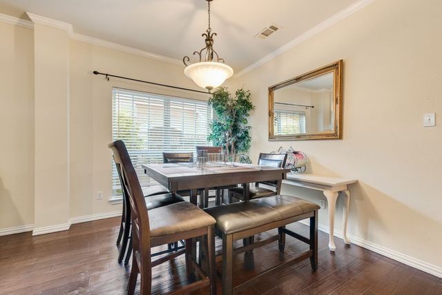 5715 Creekhollow Drive, Arlington, TX 76018