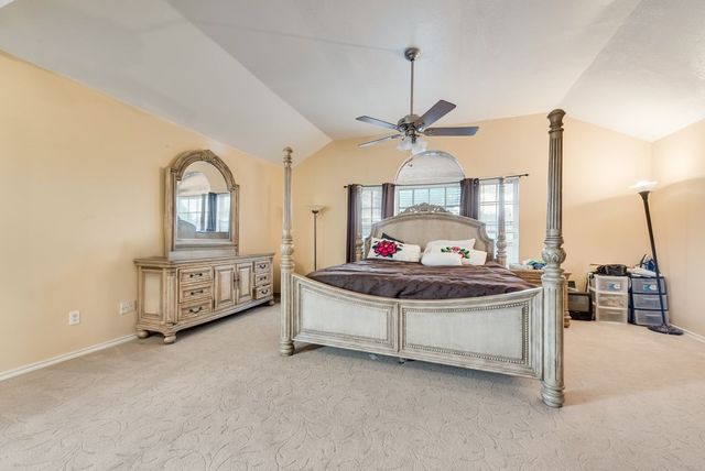 5715 Creekhollow Drive, Arlington, TX 76018