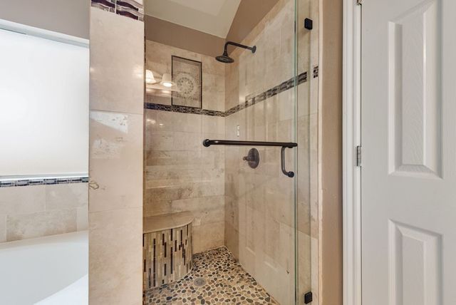 5715 Creekhollow Drive, Arlington, TX 76018