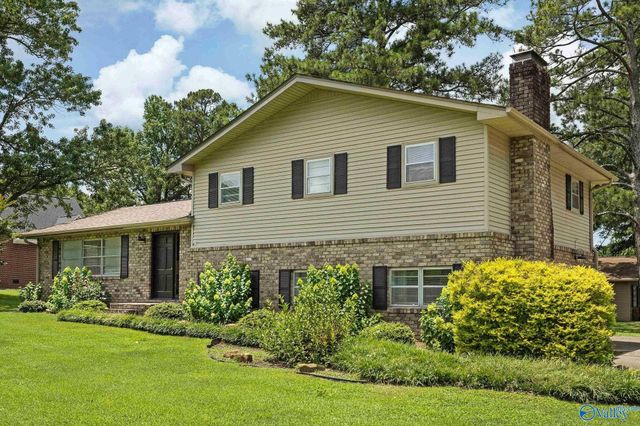 1201 Elm Circle, Albertville, AL 35016