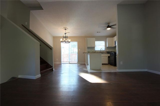 3085 Creel Road, College Park, GA 30349