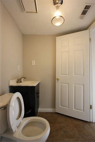 3085 Creel Road, College Park, GA 30349
